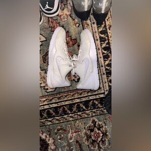 Kobe 8- Halo